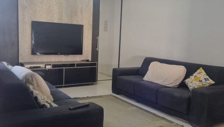 sobrado-3-dorm-suite-escritório-banheiro-hidromassagem-sala-lareira-garagem-2-carros-área-gourmet-190m2-venda (29)