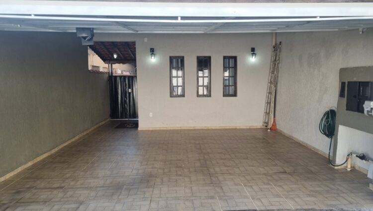 sobrado-3-dorm-suite-escritório-banheiro-hidromassagem-sala-lareira-garagem-2-carros-área-gourmet-190m2-venda (32)