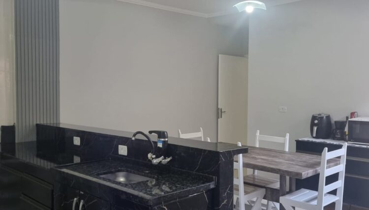 sobrado-3-dorm-suite-escritório-banheiro-hidromassagem-sala-lareira-garagem-2-carros-área-gourmet-190m2-venda (40)