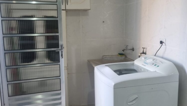sobrado-3-dorm-suite-escritório-banheiro-hidromassagem-sala-lareira-garagem-2-carros-área-gourmet-190m2-venda (41)