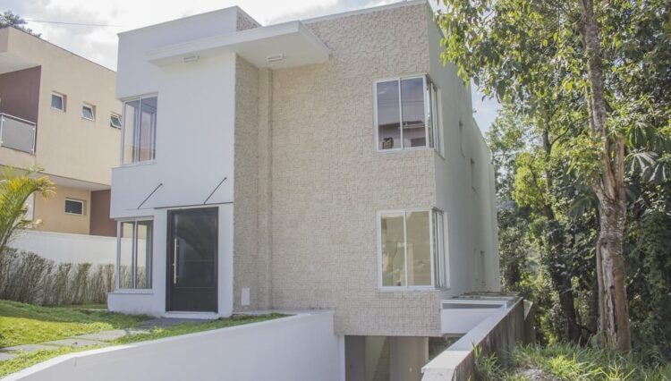 sobrado-4-suites-400m2-5-banheiros-piscina-borda-infinite-ar-condicionado-venda-aruã-lagos-mogi (1)