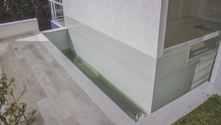 sobrado-4-suites-400m2-5-banheiros-piscina-borda-infinite-ar-condicionado-venda-aruã-lagos-mogi (4)
