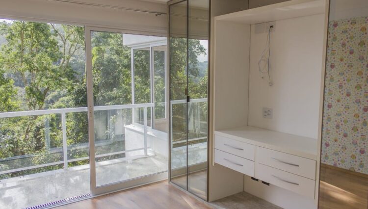 sobrado-4-suites-400m2-5-banheiros-piscina-borda-infinite-ar-condicionado-venda-aruã-lagos-mogi (6)
