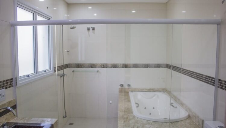 sobrado-4-suites-400m2-5-banheiros-piscina-borda-infinite-ar-condicionado-venda-aruã-lagos-mogi (76)