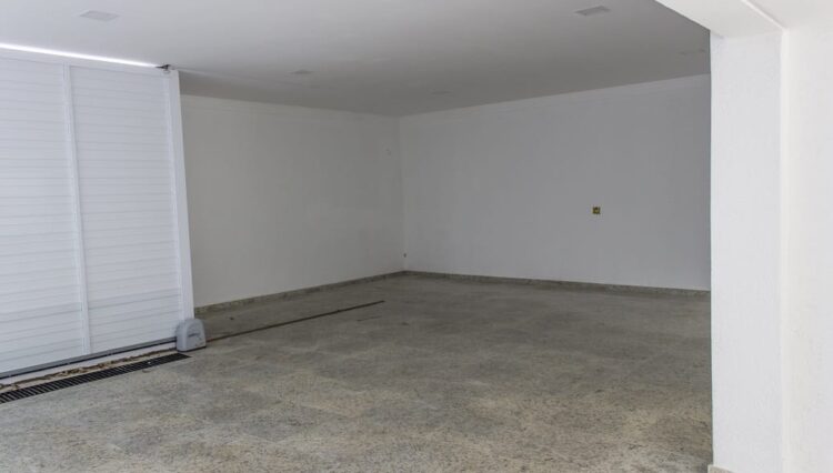 sobrado-4-suites-400m2-5-banheiros-piscina-borda-infinite-ar-condicionado-venda-aruã-lagos-mogi (90)