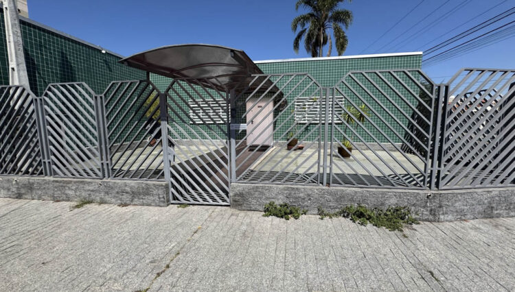 casa-comercial-mogilar-venda-esquina-venda (1)