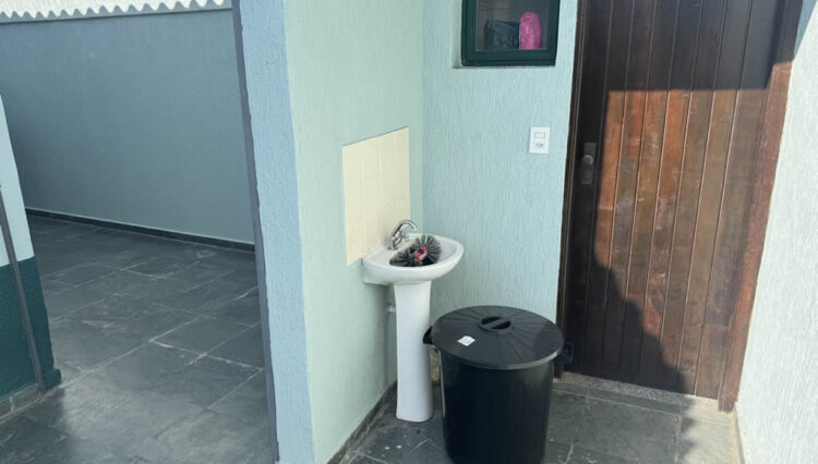 casa-comercial-mogilar-venda-esquina-venda (19)