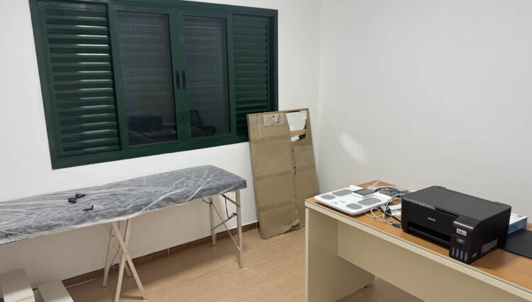 casa-comercial-mogilar-venda-esquina-venda (27)