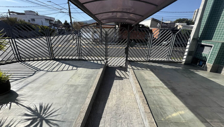 casa-comercial-mogilar-venda-esquina-venda (28)