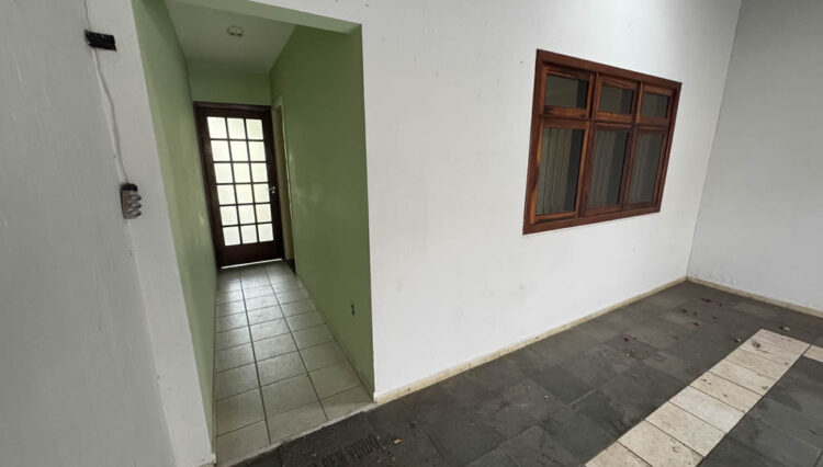 casa-térrea-2-dorm-vila-suissa-trreno-166m2-quintal-garagem-2-carros (13)