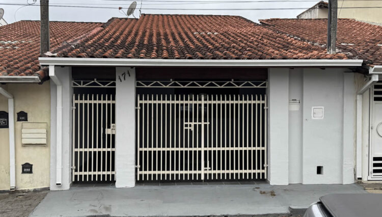 casa-térrea-2-dorm-vila-suissa-trreno-166m2-quintal-garagem-2-carros (18)