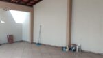 casa-2-dorm-sala-copa-cozinha-grande-quintal-vila-suissa-189m2-venda (3)
