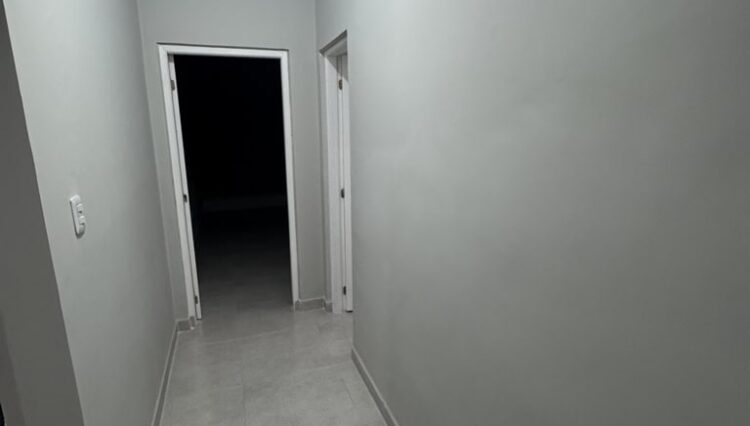 vendo-casa-térrea-160m2-vila-lavinia-reformada-2-dorm-3-vagas-quintal (14)
