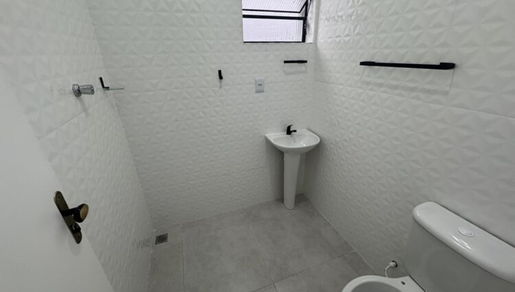 vendo-casa-térrea-160m2-vila-lavinia-reformada-2-dorm-3-vagas-quintal (19)