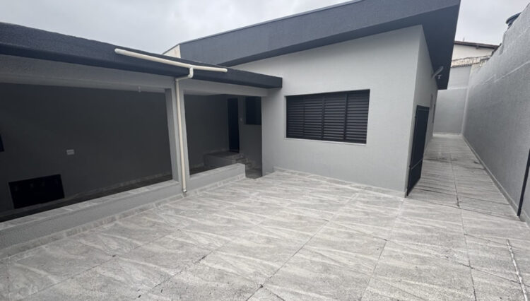 vendo-casa-térrea-160m2-vila-lavinia-reformada-2-dorm-3-vagas-quintal (4)