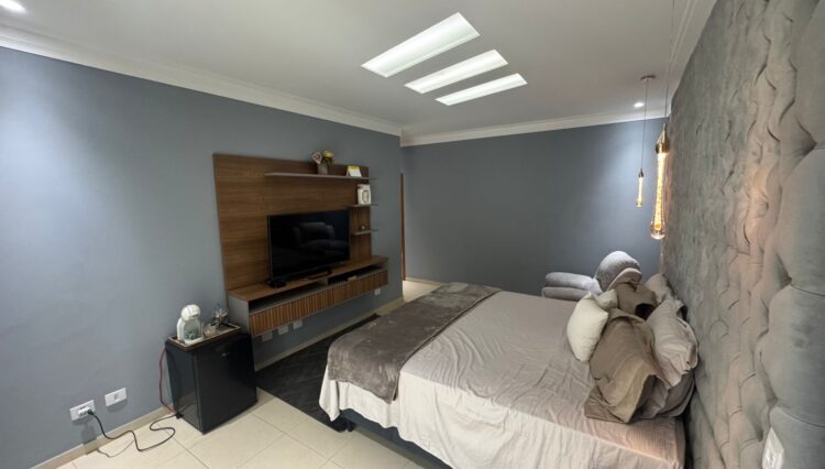 2lotes-4-suites-sala 3 ambientes- piscina-área gourmet-moveis-planejados-458m2 (29)