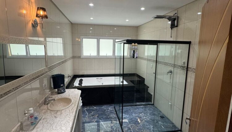 2lotes-4-suites-sala 3 ambientes- piscina-área gourmet-moveis-planejados-458m2 (32)