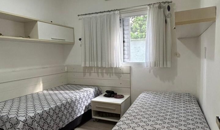 sobrado-cond-aruã-piscina-210m2-suites-ar-condicionado-area-gourmet-venda (8)