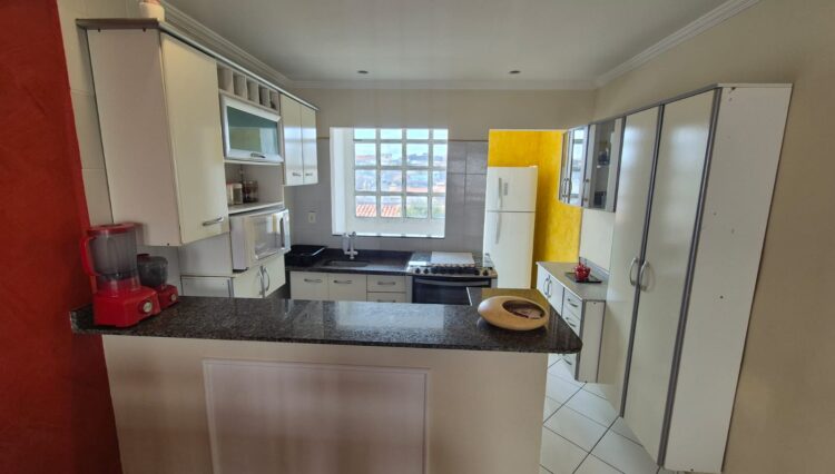 casa-assobradada-90m2-2-dorm-garagem coberta-mogi-moderno-venda (19)