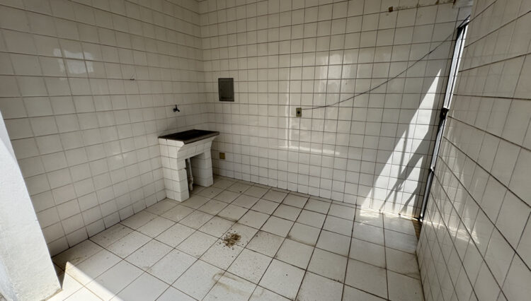 Vendo-prédio comercial-mogi-moderno-1000m2-empresa-pronto-para-funcionamento (18)