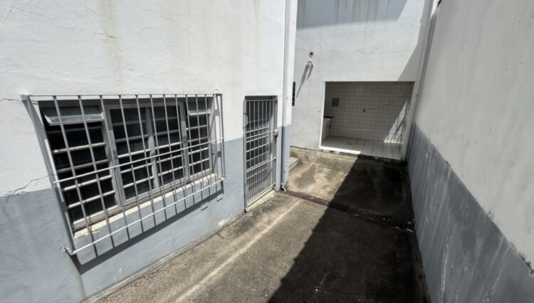 Vendo-prédio comercial-mogi-moderno-1000m2-empresa-pronto-para-funcionamento (21)