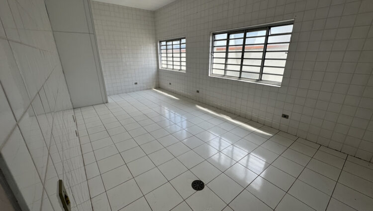 Vendo-prédio comercial-mogi-moderno-1000m2-empresa-pronto-para-funcionamento (34)