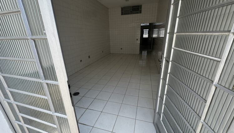 Vendo-prédio comercial-mogi-moderno-1000m2-empresa-pronto-para-funcionamento (36)