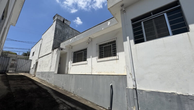 Vendo-prédio comercial-mogi-moderno-1000m2-empresa-pronto-para-funcionamento (4)