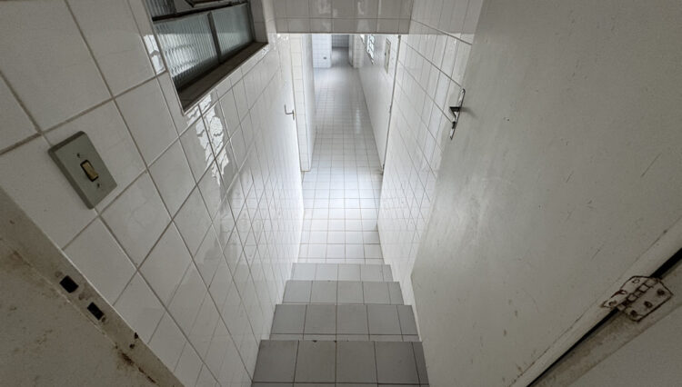 Vendo-prédio comercial-mogi-moderno-1000m2-empresa-pronto-para-funcionamento (40)