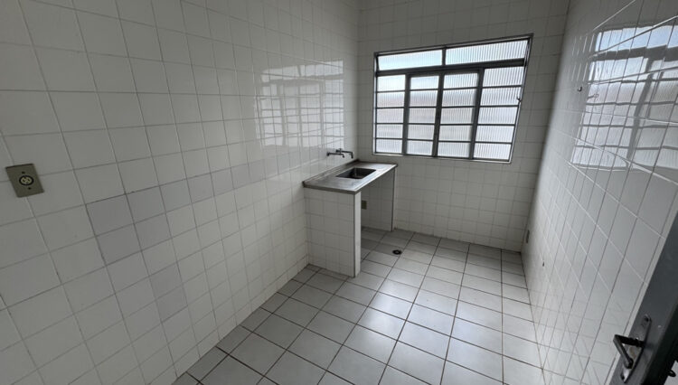 Vendo-prédio comercial-mogi-moderno-1000m2-empresa-pronto-para-funcionamento (48)