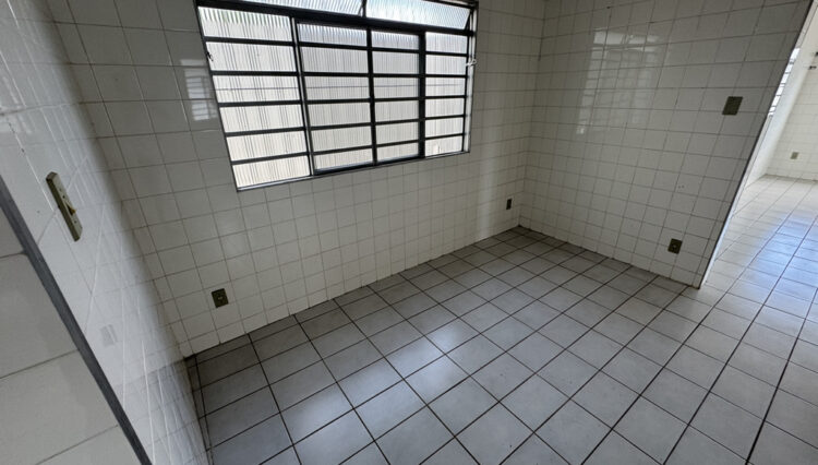 Vendo-prédio comercial-mogi-moderno-1000m2-empresa-pronto-para-funcionamento (56)