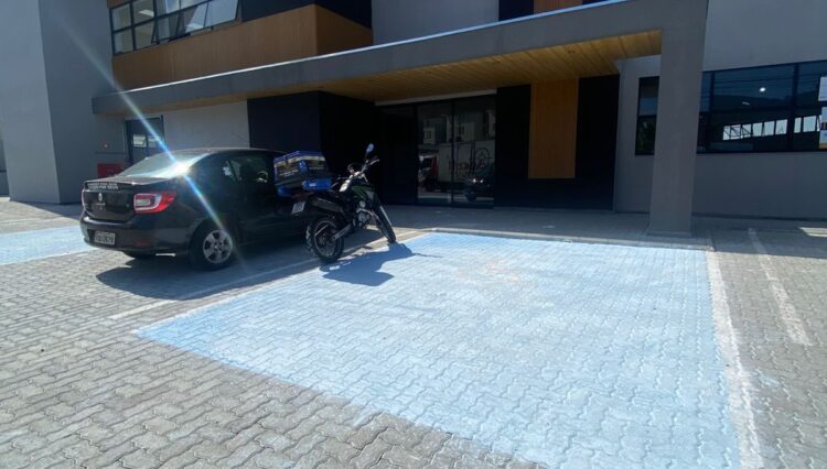 salao-comercial-térreo-rodeio-mogi-477m2-locação (2)