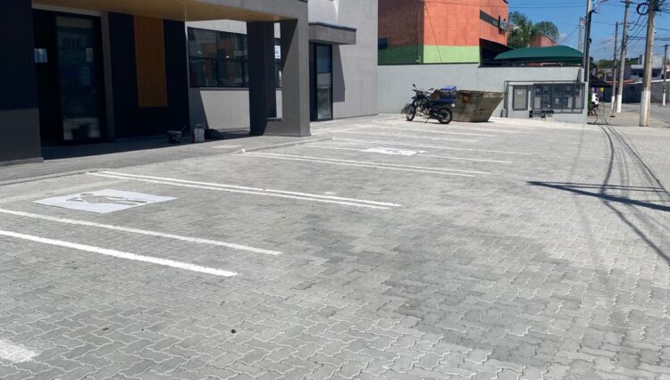 salao-comercial-térreo-rodeio-mogi-477m2-locação (4)