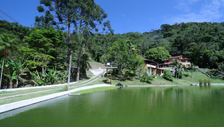 sitio-82.000m2-biritiba-mirim-nirvana-3-lagos (2)