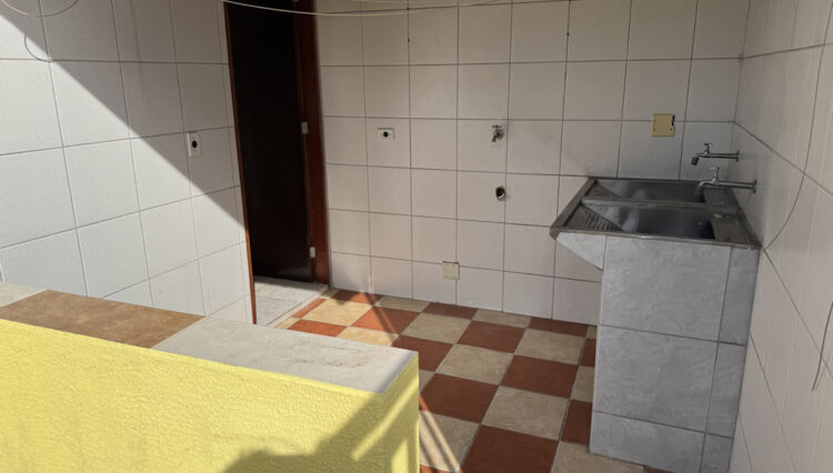 chacara-jafet-3-dorm-188m2-edicula-2-cozinhas (64)