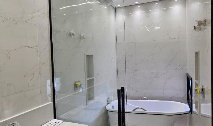 sobrado-luxo-mosaico-essence-cezar-de-souza-mogi-3-suites-área-gourmet-piscina-274m2 (10)
