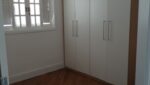 casa-térrea-3-dorm-aruã-venda-ar-condicionado-lareira-piscina-churrasq (16)